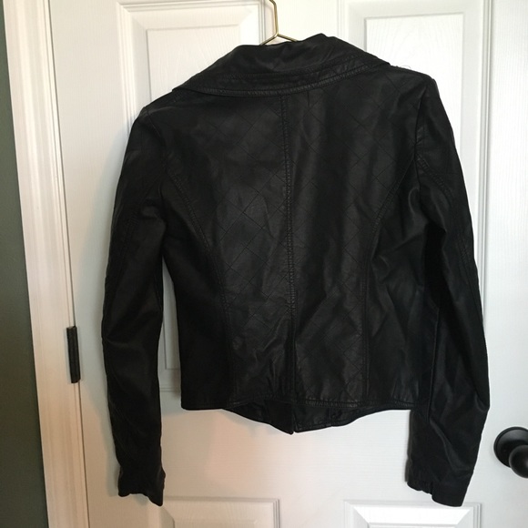 Leather jacket - Picture 4 of 4